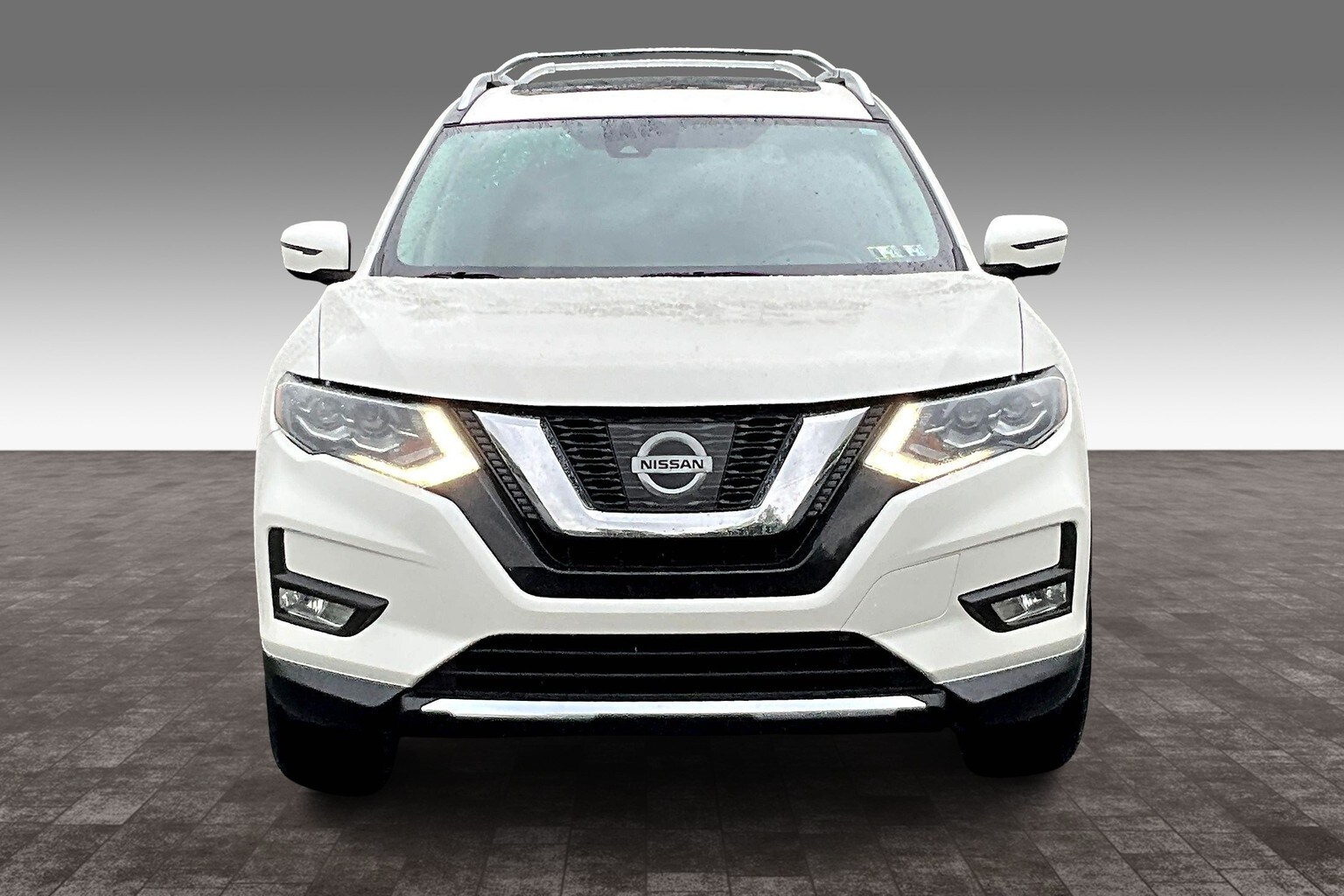 Used 2017 Nissan Rogue SL with VIN JN8AT2MV9HW277501 for sale in Adamstown, PA