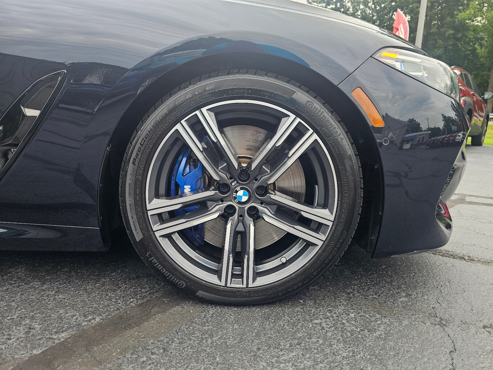 2022 BMW 8 Series M850i - Photo 26