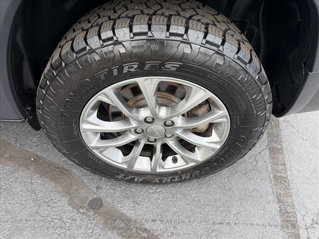 2019 Jeep Cherokee Latitude Plus - Photo 26