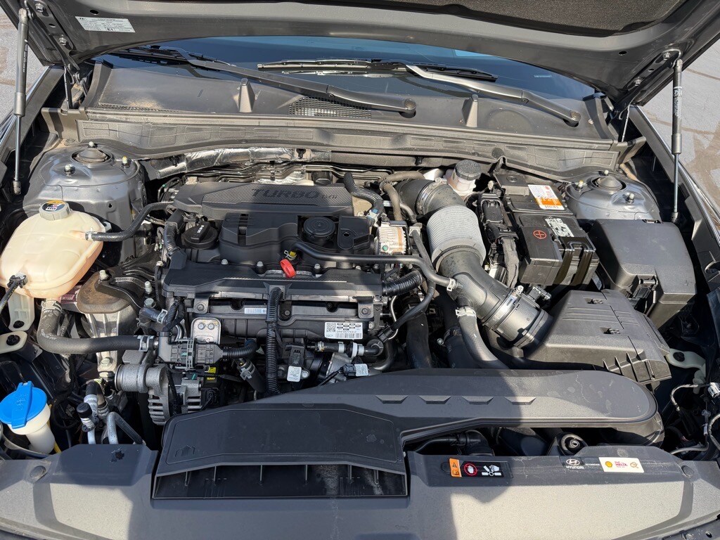 2023 Hyundai Sonata Limited photo 4