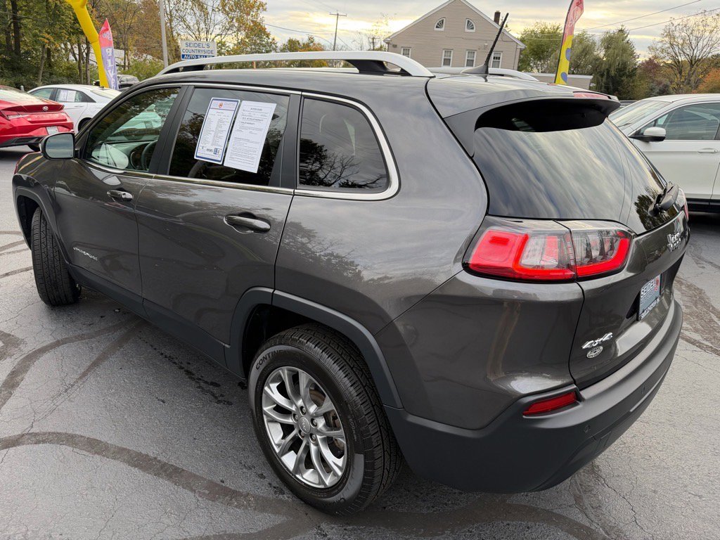 2020 Jeep Cherokee Latitude photo 3