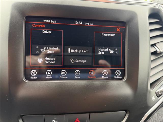2019 Jeep Cherokee Latitude Plus - Photo 21