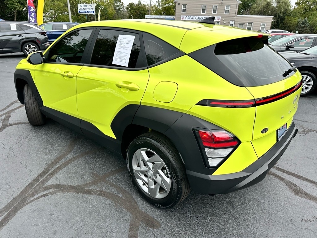 Used 2024 Hyundai Kona SE SE AWD