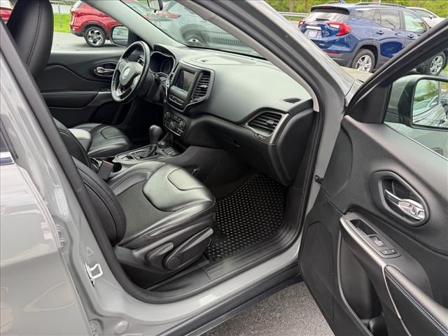 2019 Jeep Cherokee Latitude Plus - Photo 8