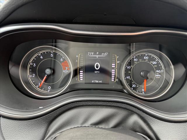 2019 Jeep Cherokee Latitude Plus - Photo 19