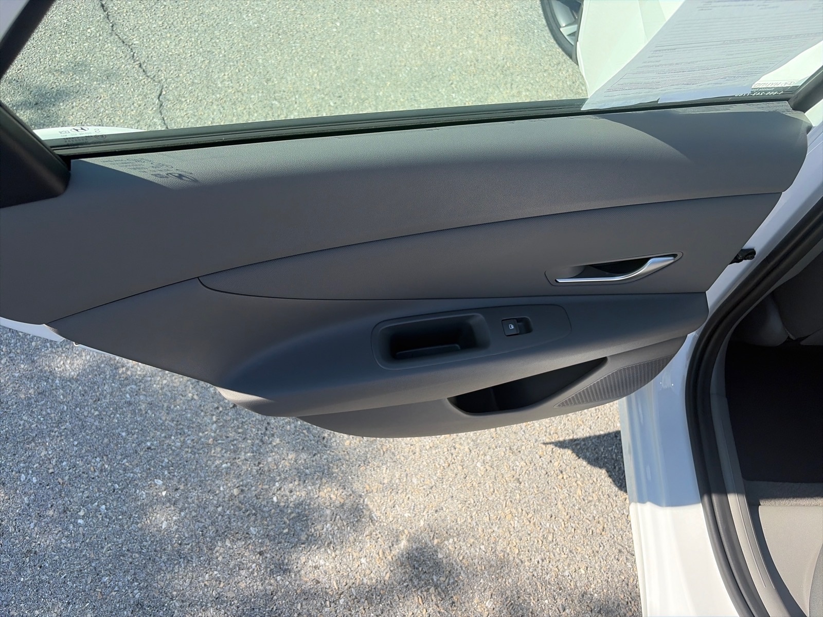2025 Hyundai Elantra SEL - Photo 9