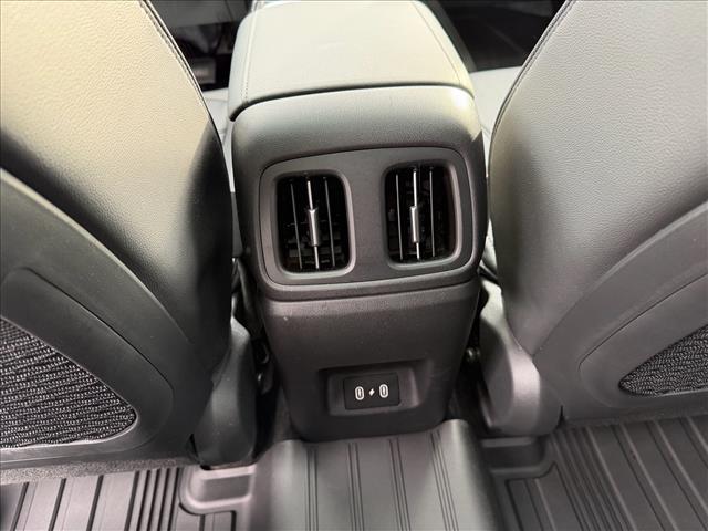 2025 Hyundai Tucson Limited - Photo 16