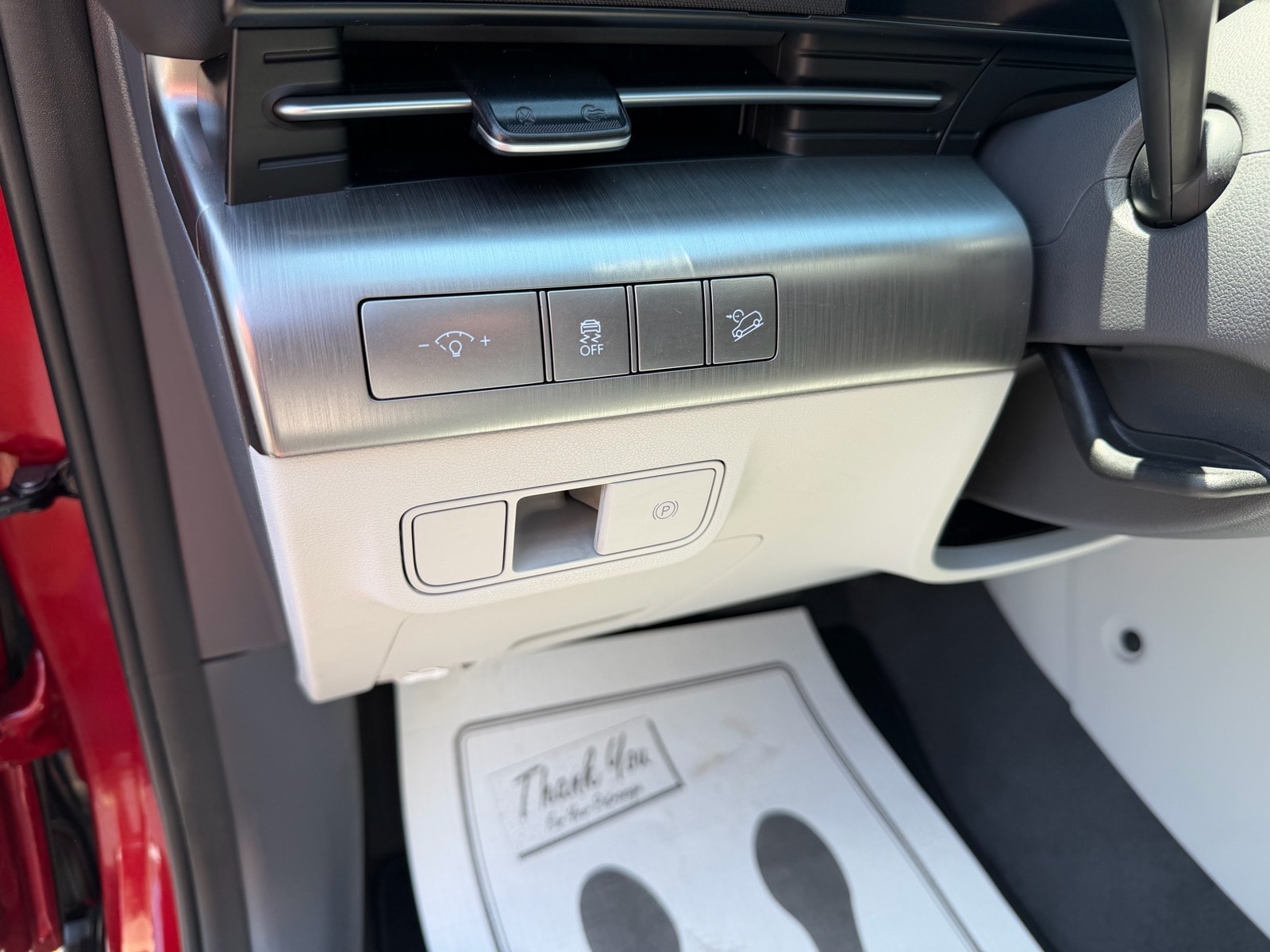 2024 Hyundai Kona SEL - Photo 17
