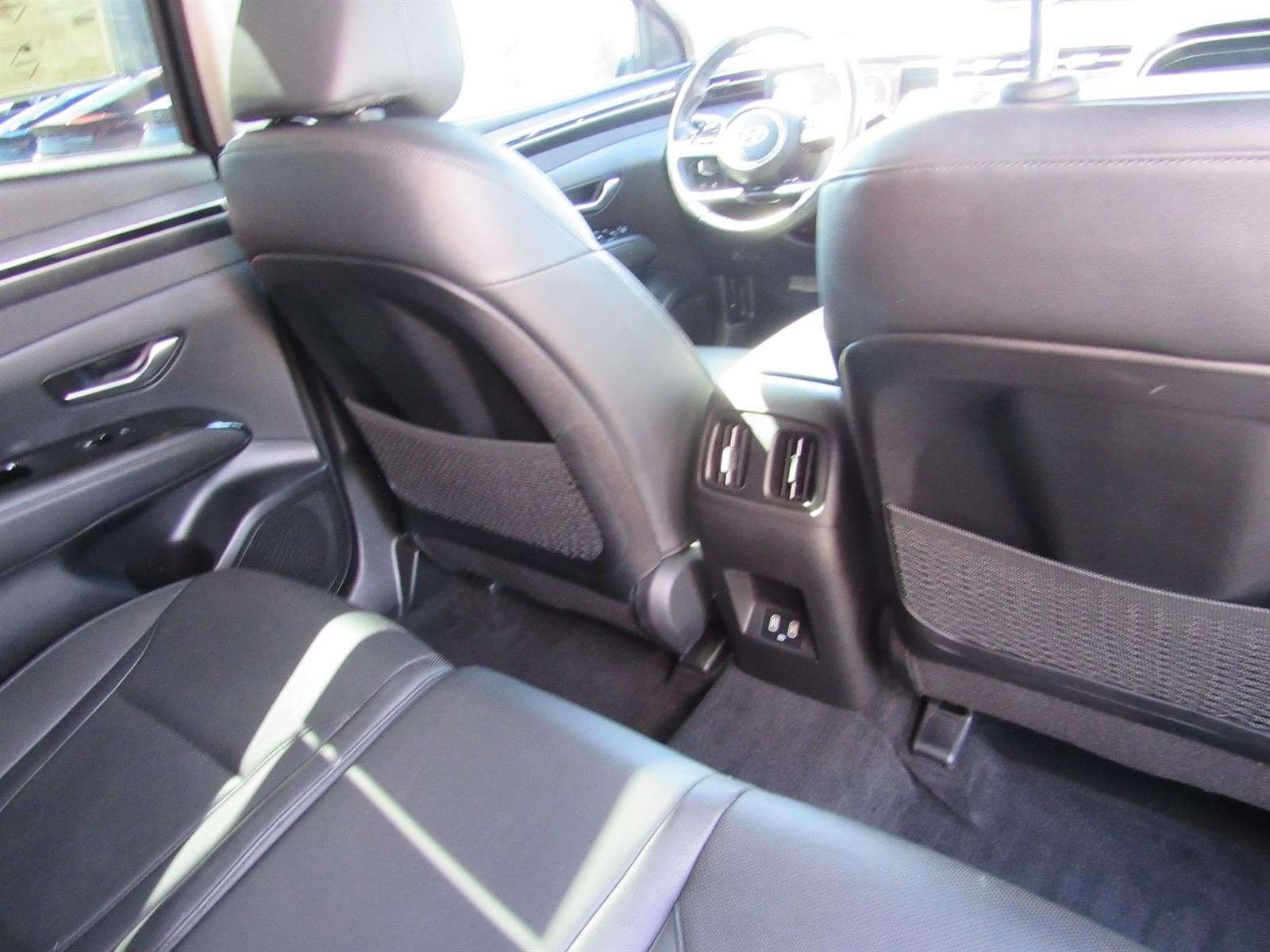 2022 Hyundai Tucson Limited - Photo 23