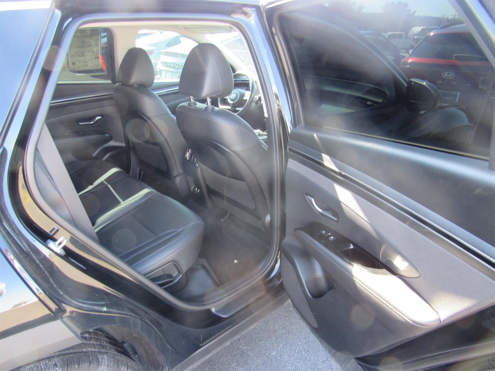 2022 Hyundai Tucson Limited - Photo 21