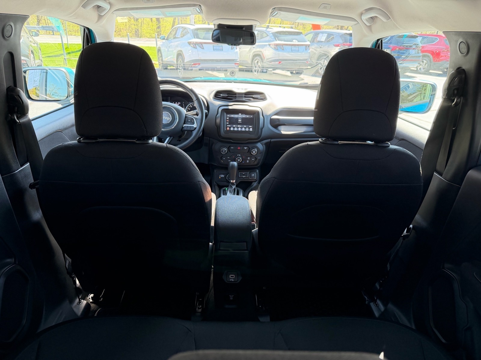 2020 Jeep Renegade Latitude - Photo 13