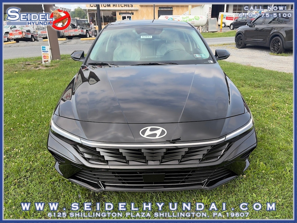 New 2026 Hyundai Elantra Limited Sedan