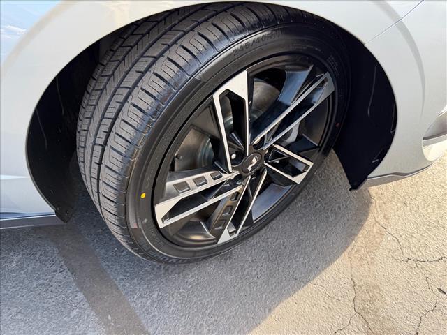 2024 Hyundai Sonata N Line - Photo 29