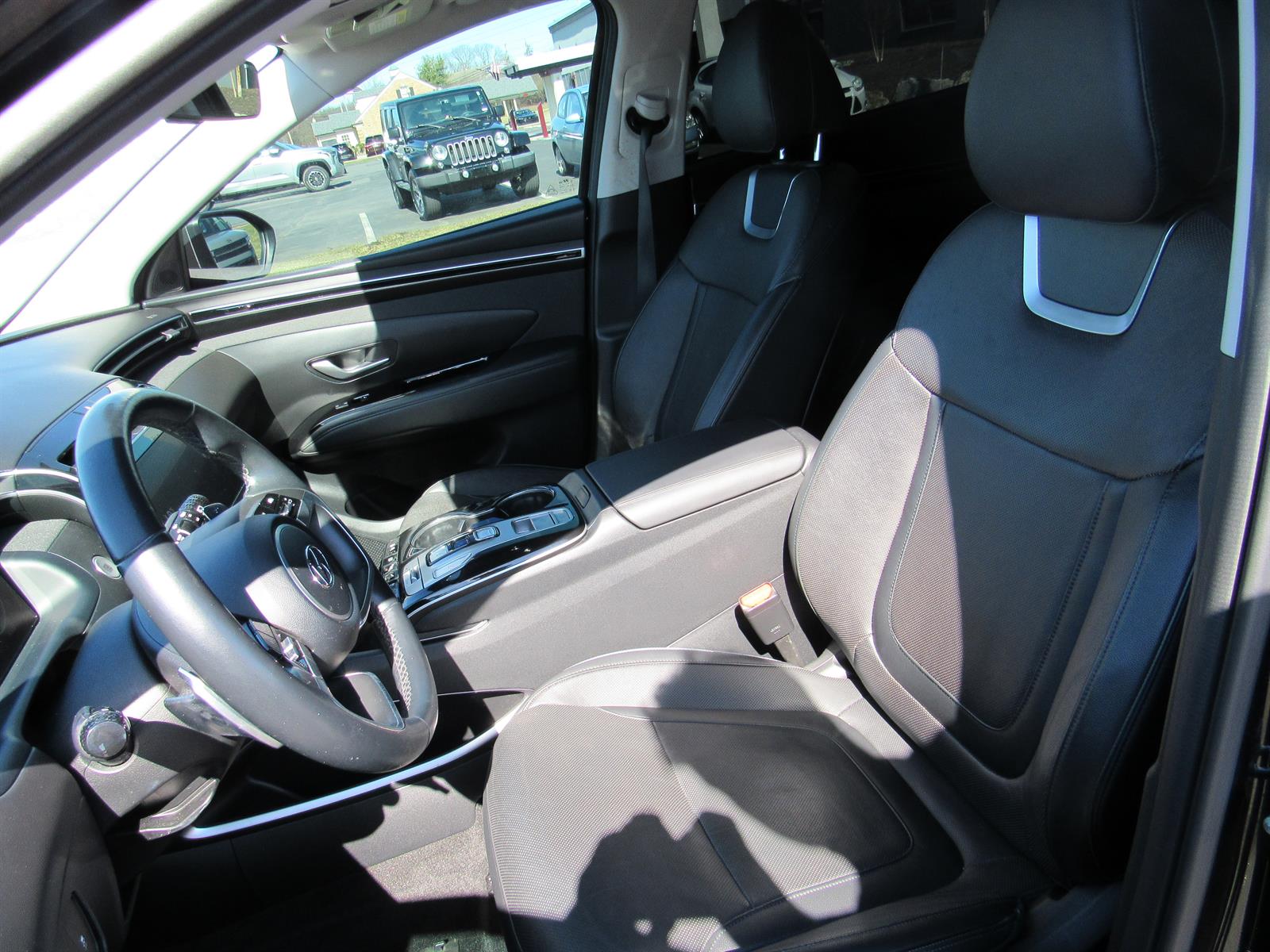 2022 Hyundai Tucson Limited - Photo 11