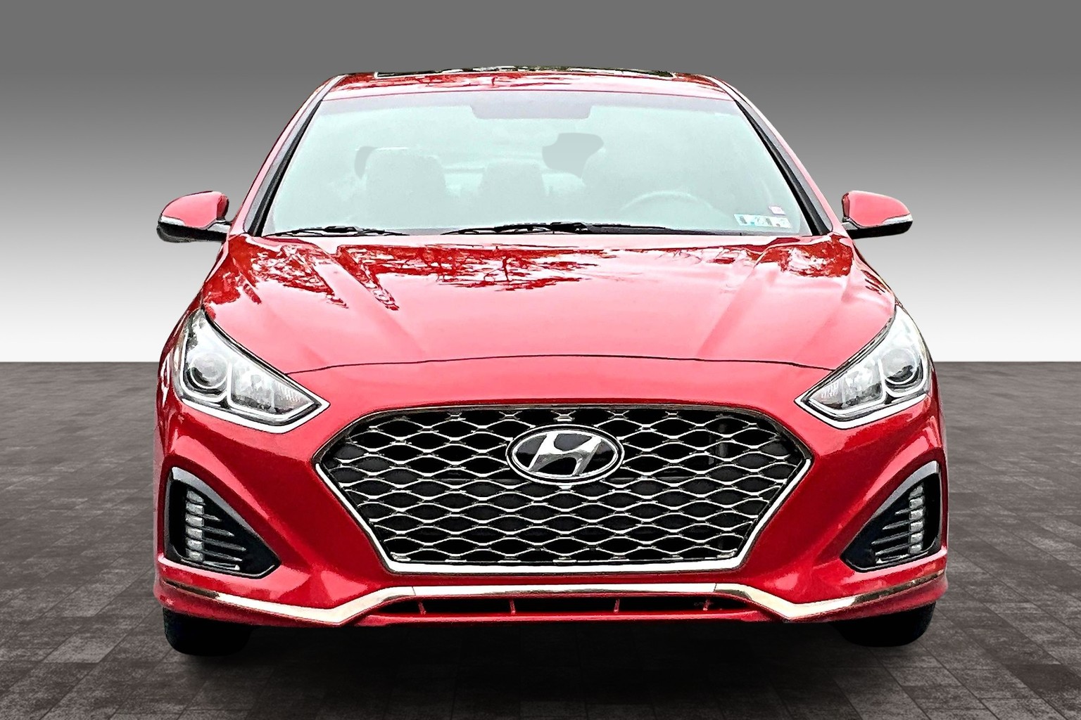 Used 2018 Hyundai Sonata Sport with VIN 5NPE34AF2JH621008 for sale in Reading, PA