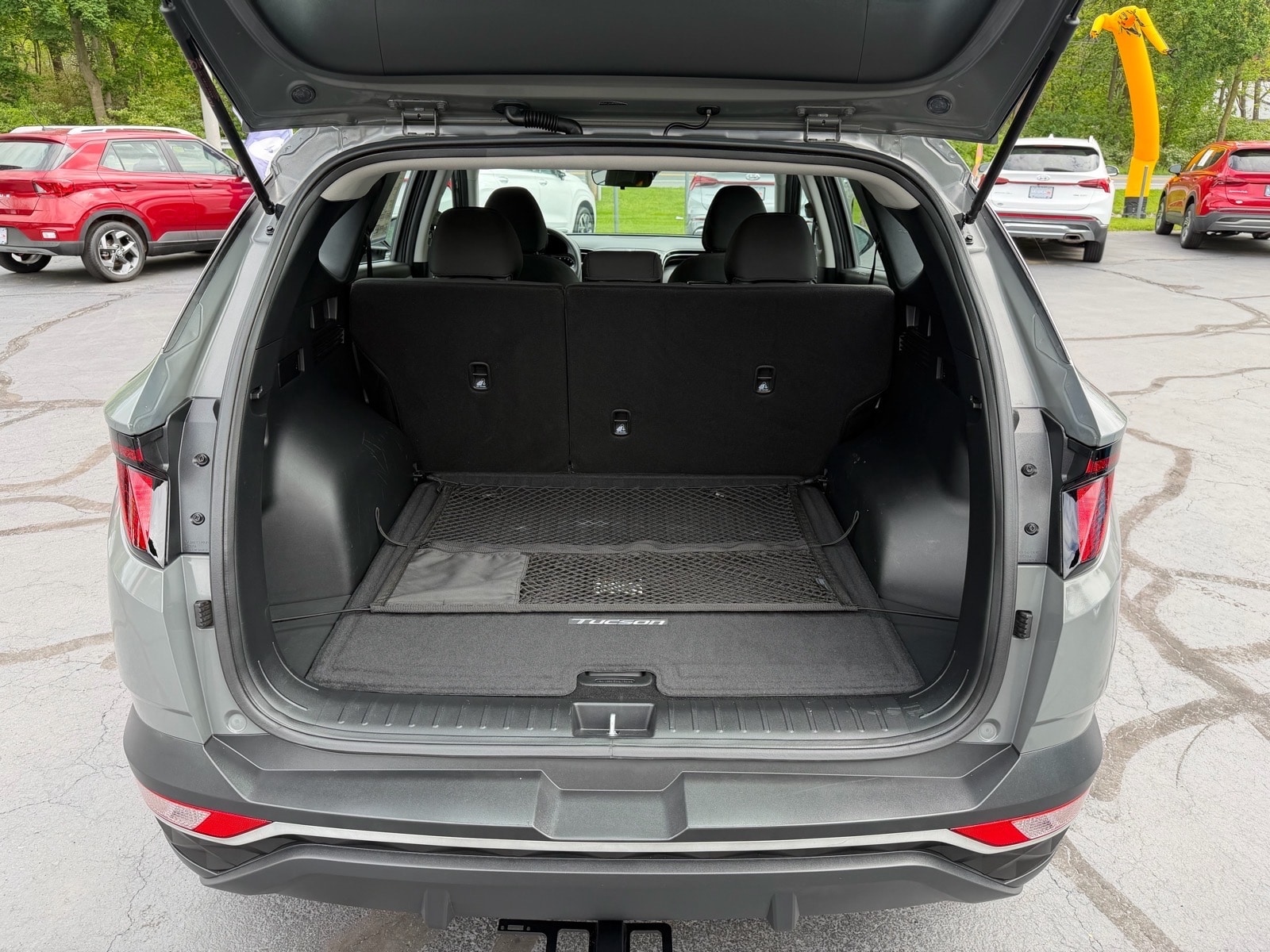 2024 Hyundai Tucson SE - Photo 11