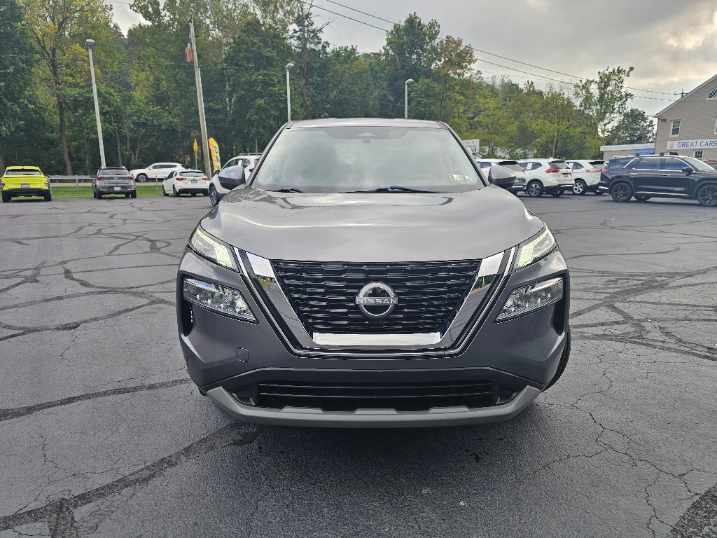 Used 2023 Nissan Rogue SV SUV