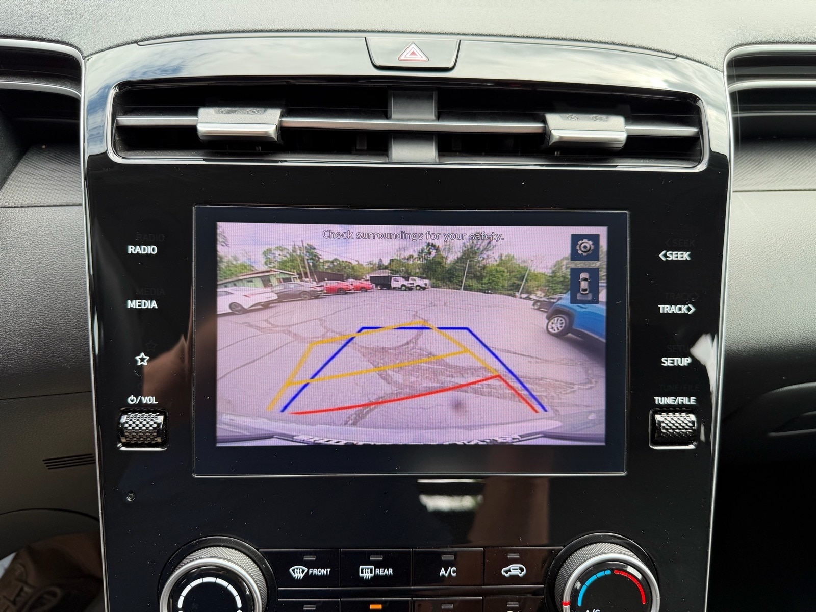 2024 Hyundai Tucson SE - Photo 20