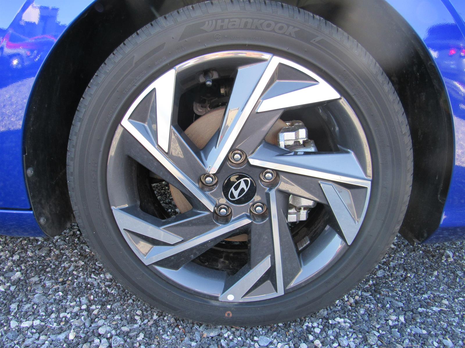 2025 Hyundai Elantra SEL - Photo 25