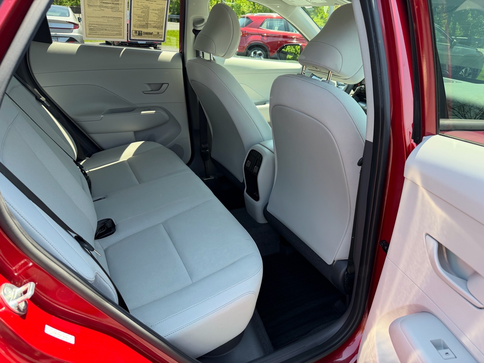 2024 Hyundai Kona SEL - Photo 10