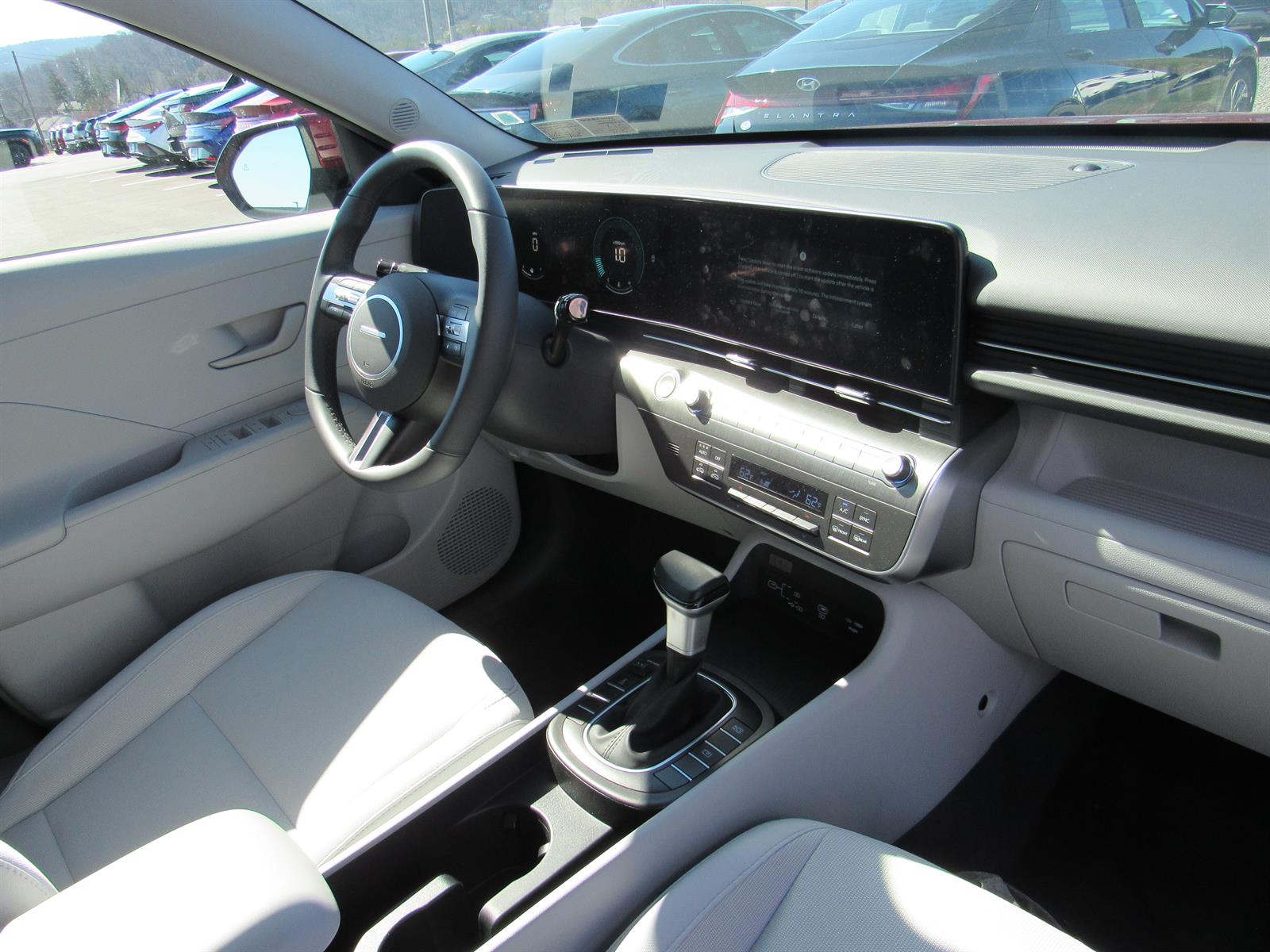 2024 Hyundai Kona SEL - Photo 10
