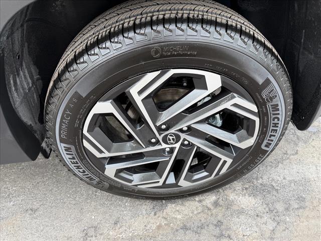 2025 Hyundai Tucson Limited - Photo 29