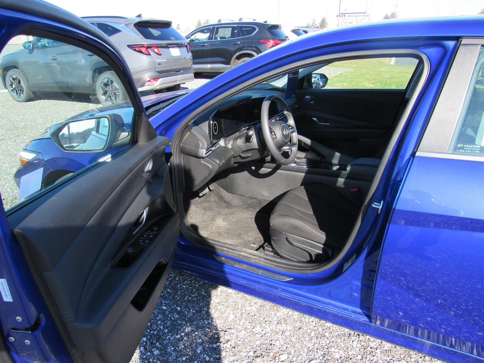 2025 Hyundai Elantra SEL - Photo 10