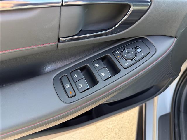2024 Hyundai Sonata N Line - Photo 17