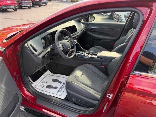 2023 Hyundai Sonata N Line - Photo 16