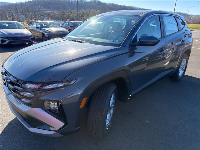 2026 Hyundai Tucson SE's photo