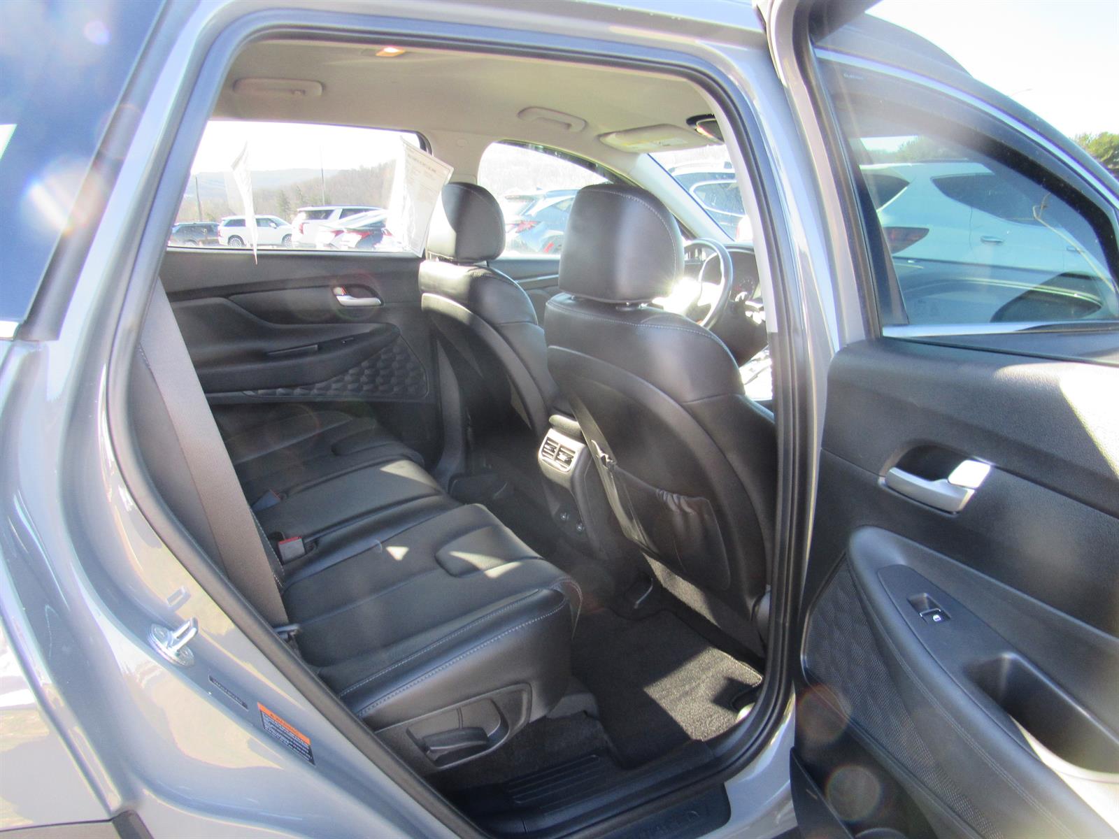 2023 Hyundai Santa Fe XRT - Photo 11