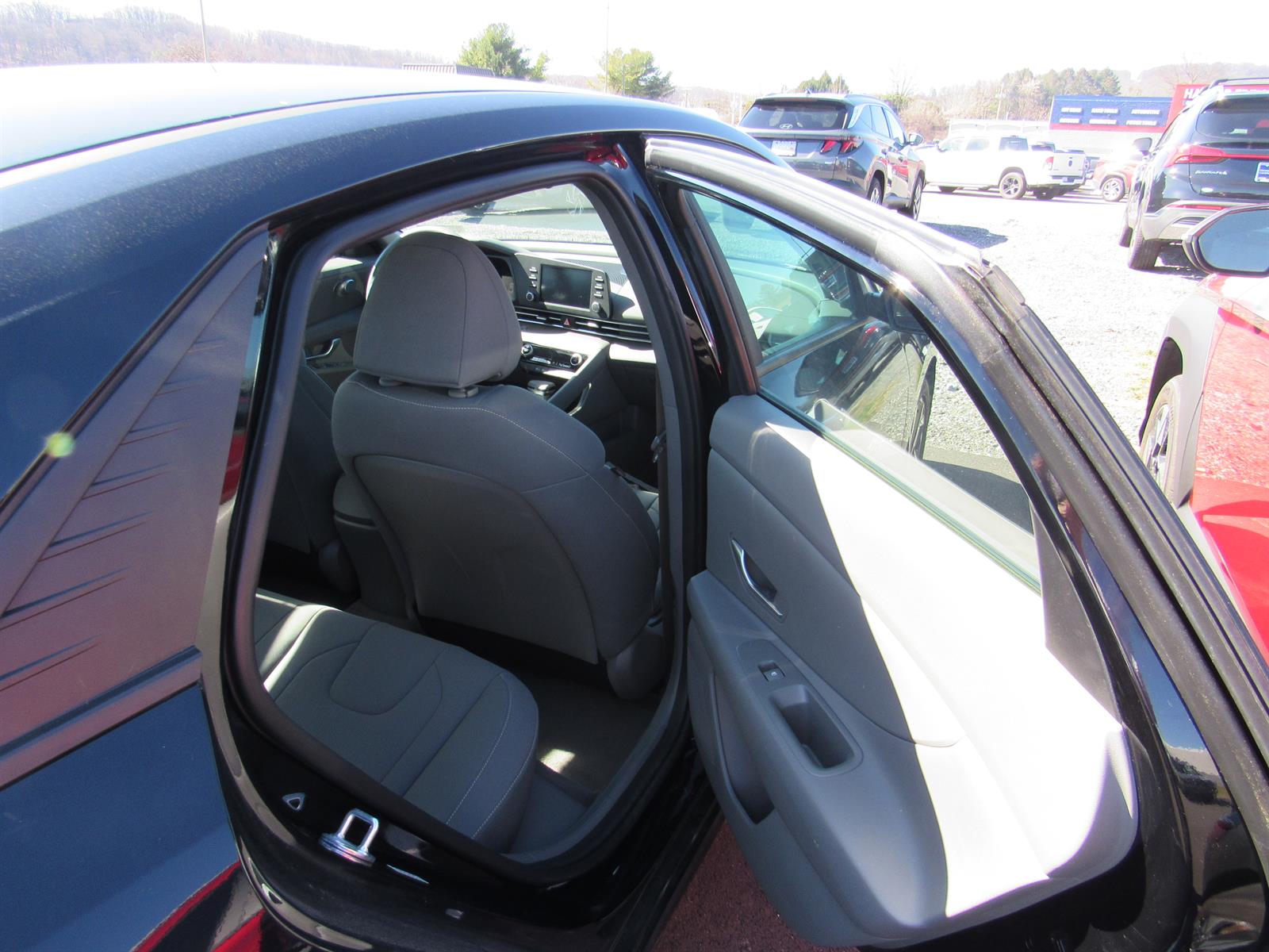 2023 Hyundai Elantra SEL - Photo 10