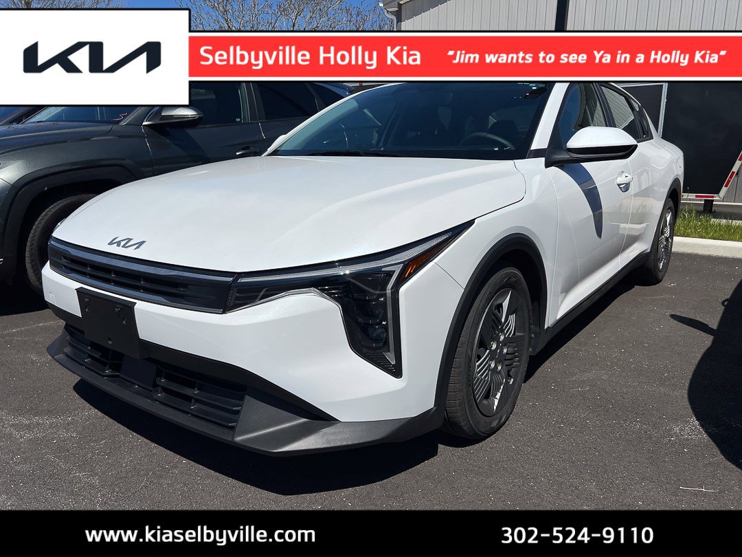 2025 Kia K4 LX