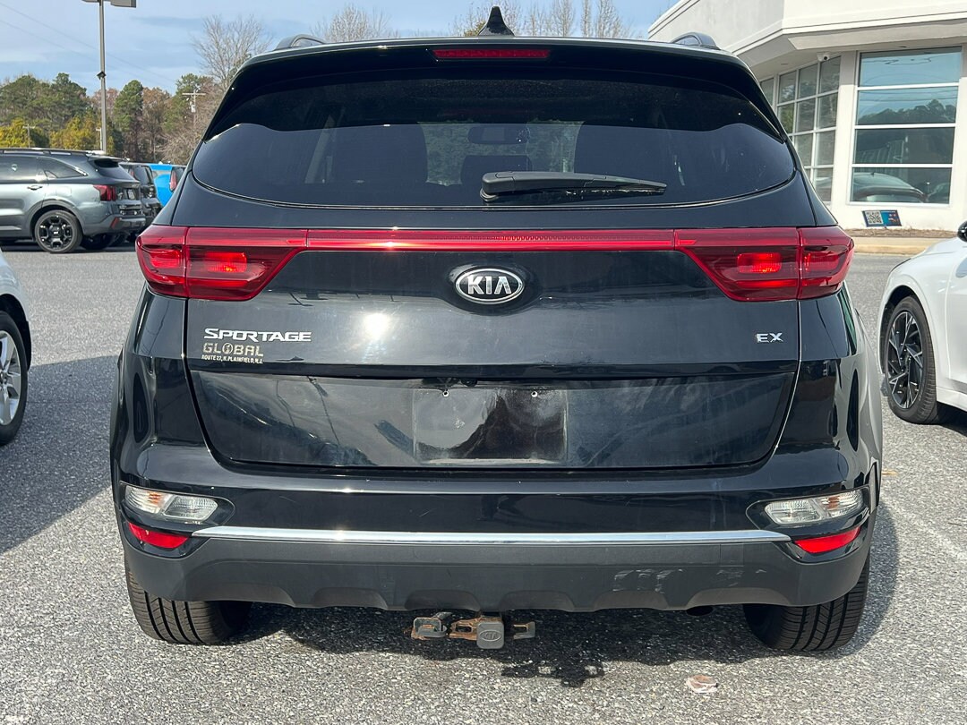 2022 Kia Sportage EX photo 3