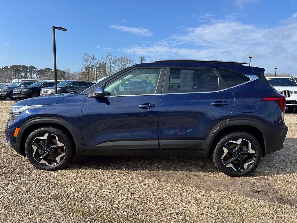 Used 2024 Kia Seltos EX SUV