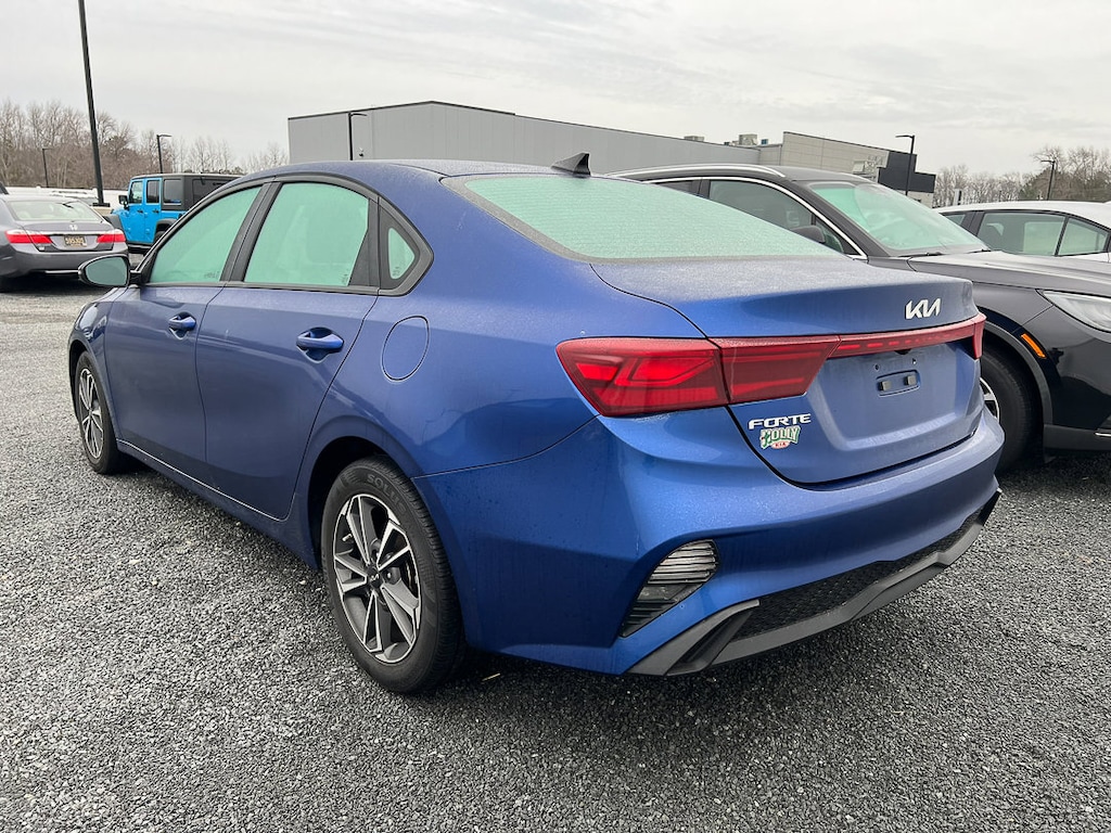 Used 2022 Kia Forte LXS Sedan