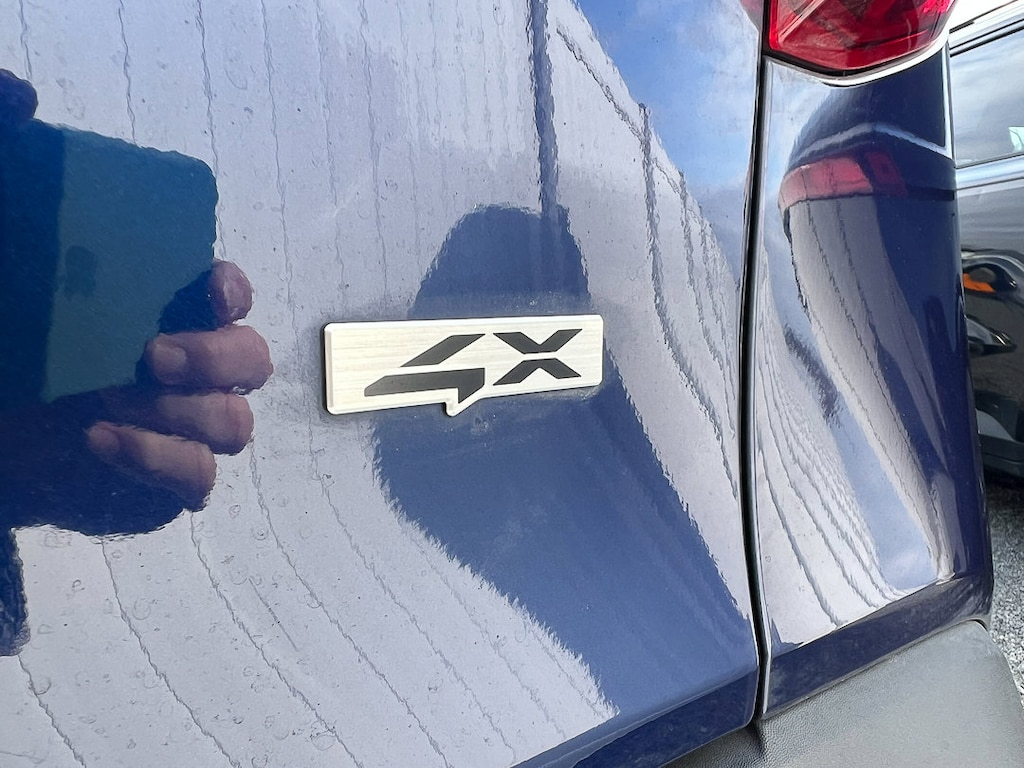 Used 2024 Kia Seltos EX SUV