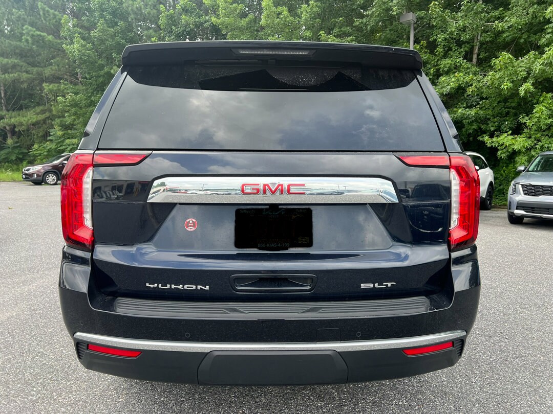 2024 Gmc Yukon SLT photo 4