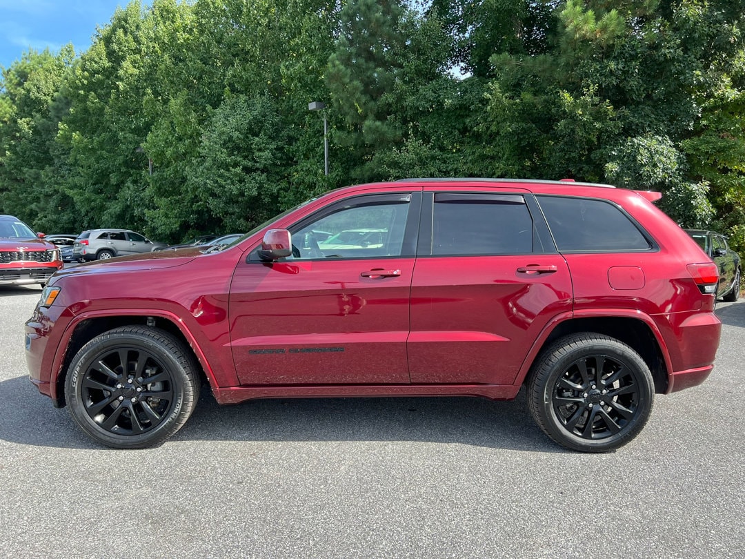 Used 2019 Jeep Grand Cherokee Altitude with VIN 1C4RJFAG5KC600615 for sale in Selbyville, DE