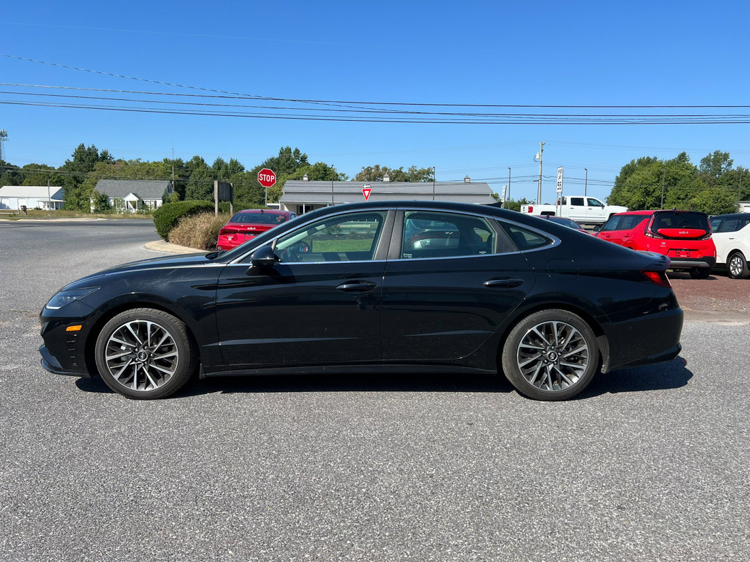 Used 2021 Hyundai Sonata Limited with VIN 5NPEH4J21MH116757 for sale in Selbyville, DE