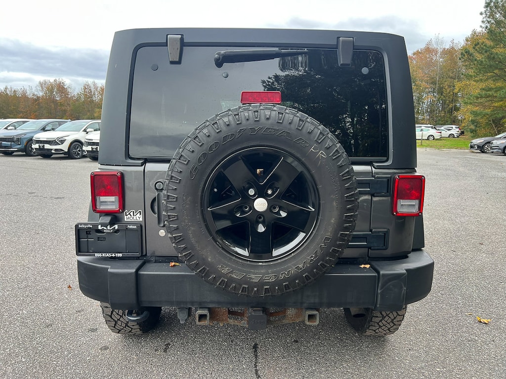 Used 2017 Jeep Wrangler JK Unlimited Sport 4x4 SUV