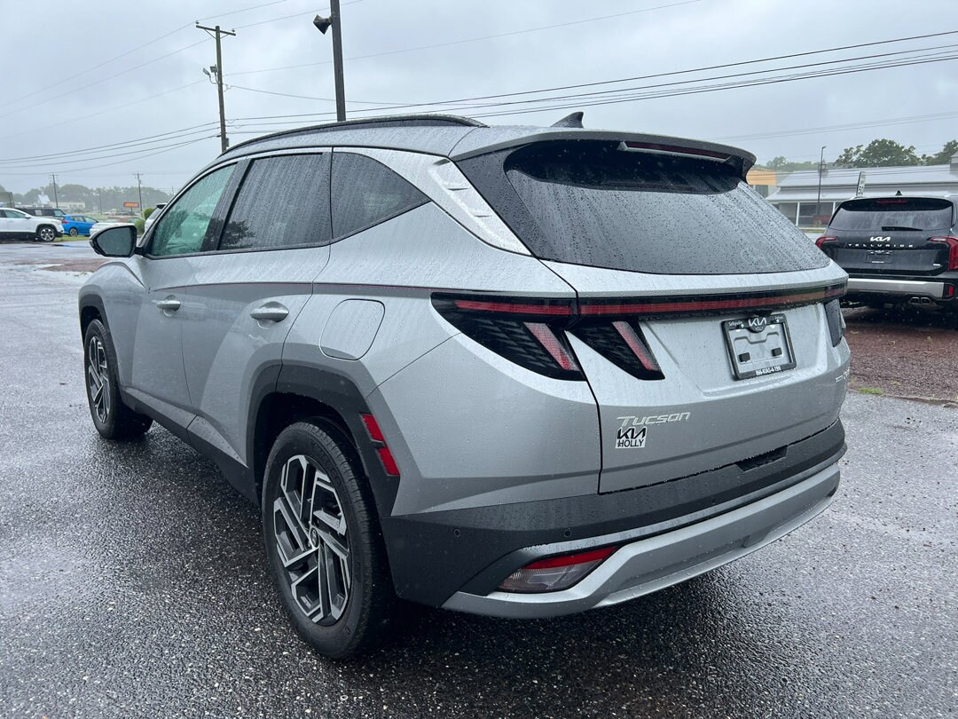 2025 Hyundai Tucson Hybrid Limited photo 3