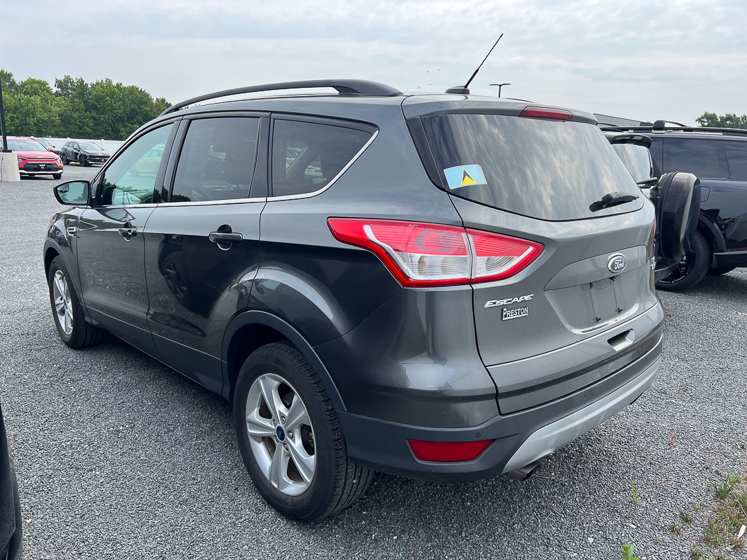 Used 2015 Ford Escape SE with VIN 1FMCU0GX7FUB69403 for sale in Selbyville, DE