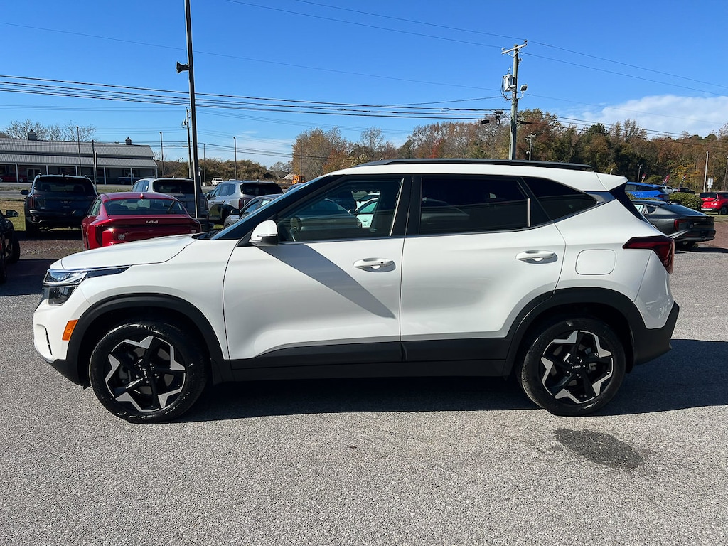 Used 2024 Kia Seltos EX SUV