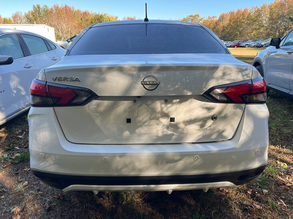Used 2023 Nissan Versa 1.6 S Sedan