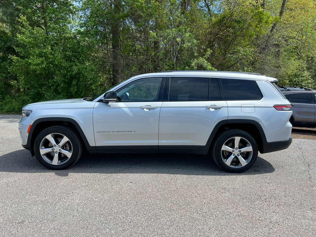 Used 2021 Jeep Grand Cherokee L Limited with VIN 1C4RJKBG0M8134945 for sale in Selbyville, DE
