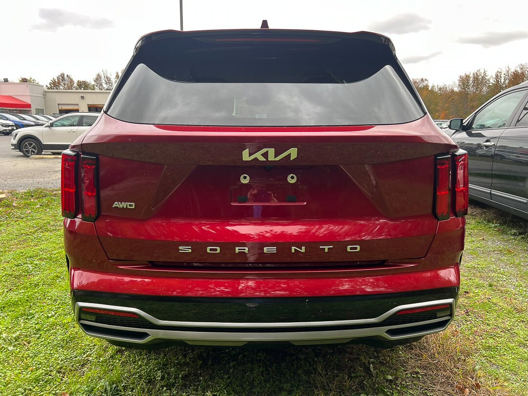 2022 Kia Sorento SX photo 4