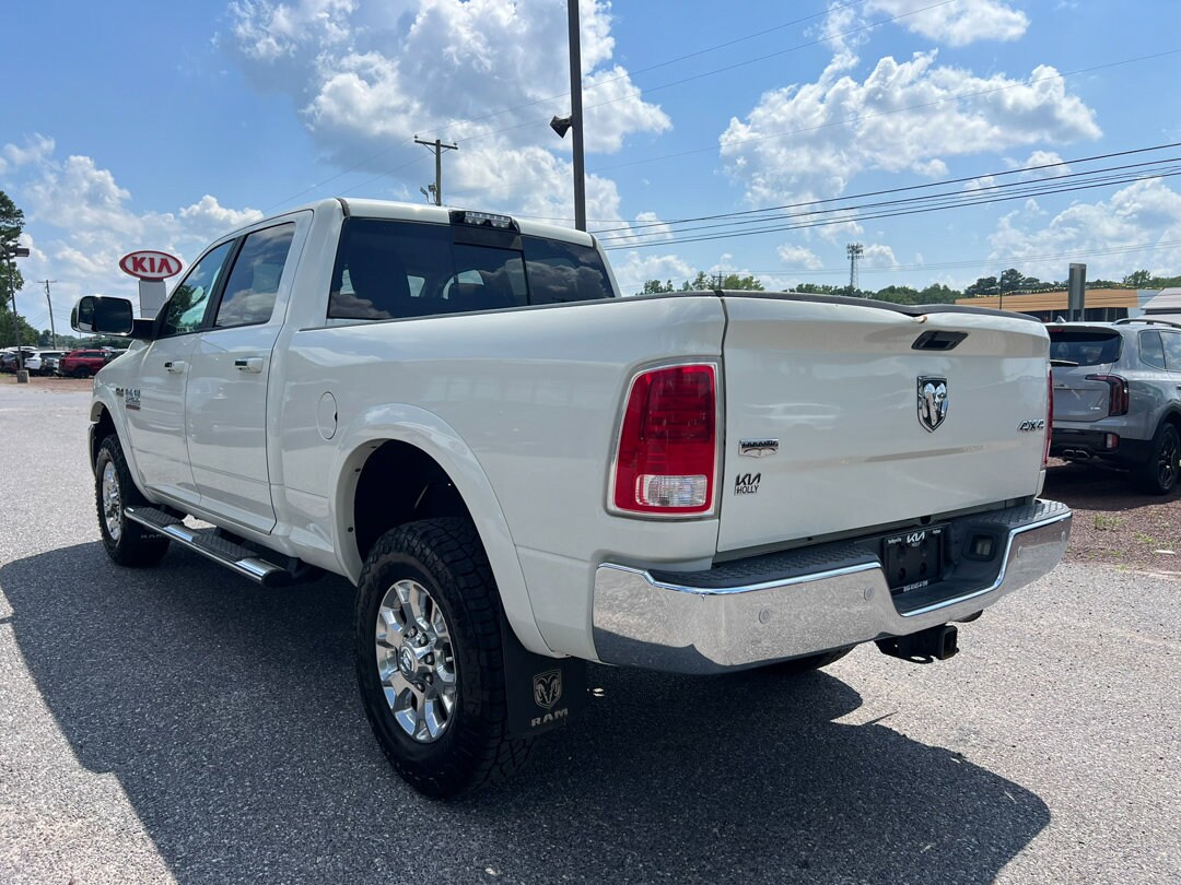 2018 Ram 2500 Laramie photo 3