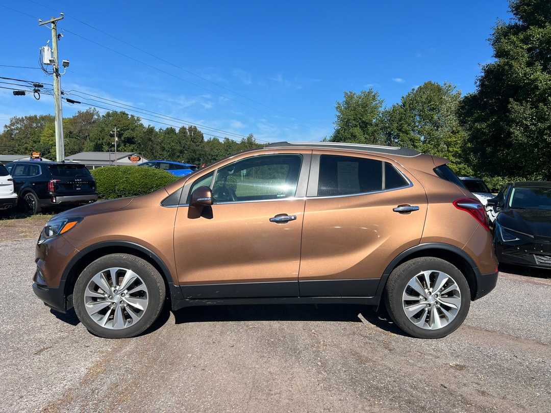 Used 2017 Buick Encore Essence with VIN KL4CJCSB4HB022586 for sale in Selbyville, DE