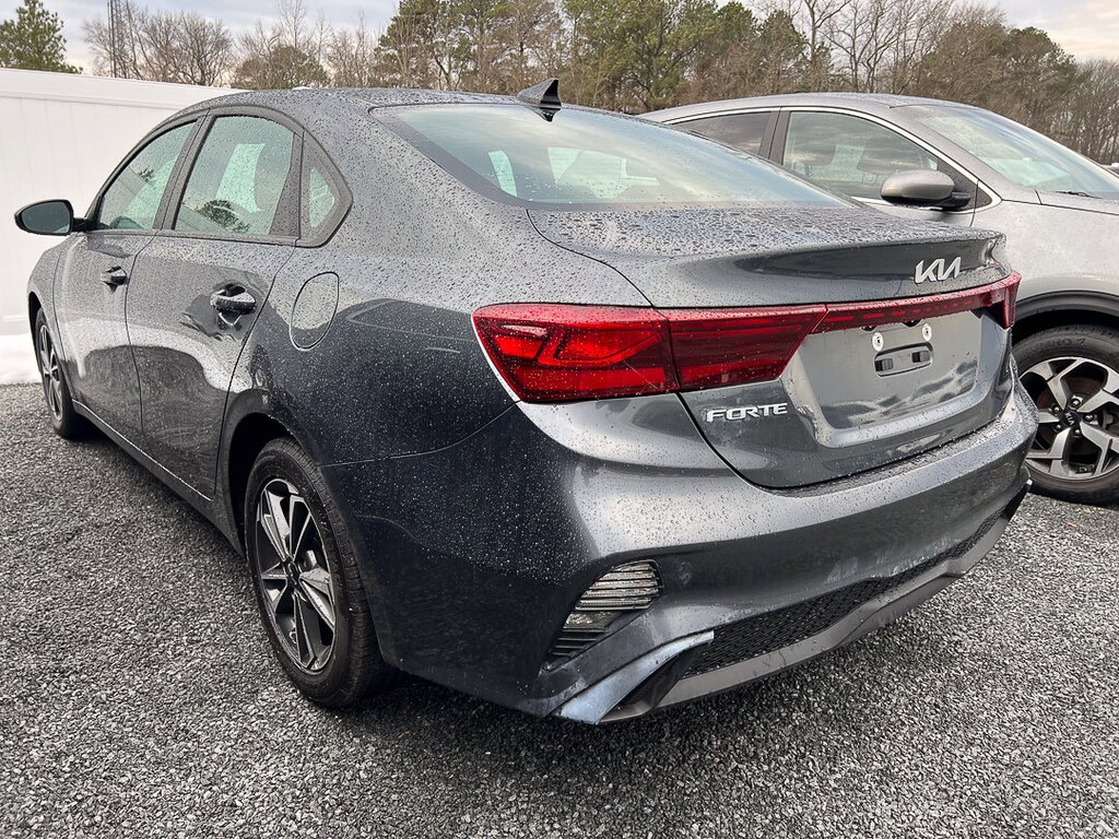Used 2024 Kia Forte LXS Sedan